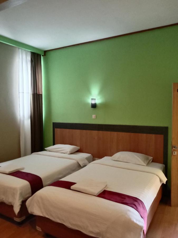 The New Orlinds Guest House Wonosari Exteriér fotografie