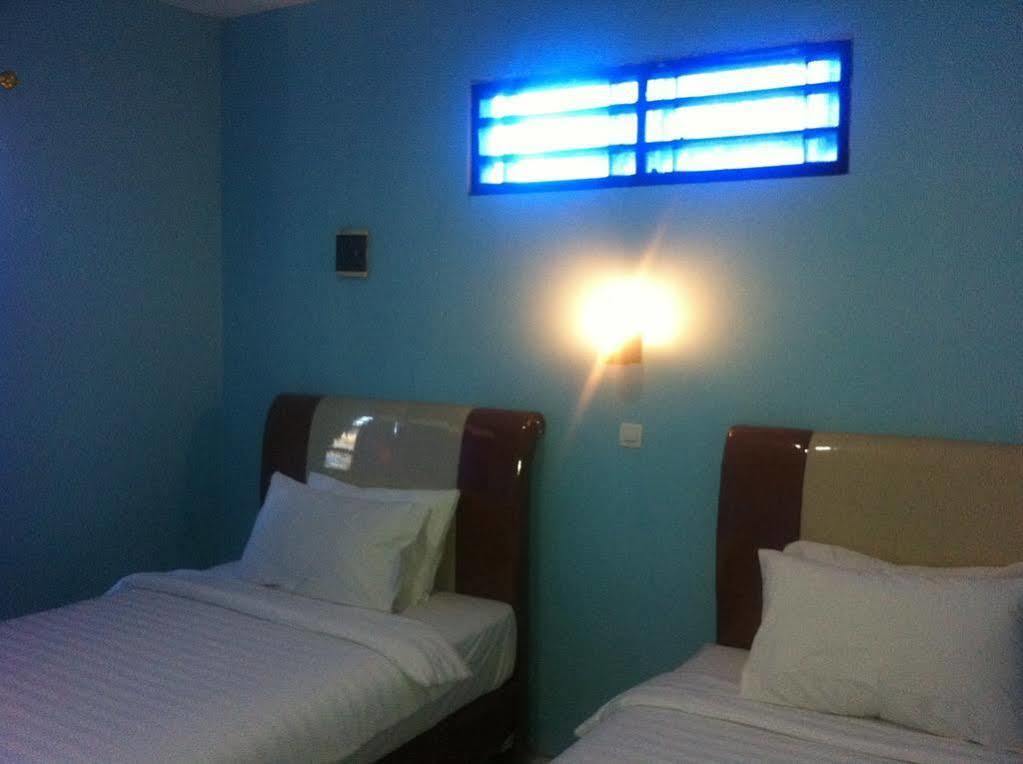 The New Orlinds Guest House Wonosari Exteriér fotografie